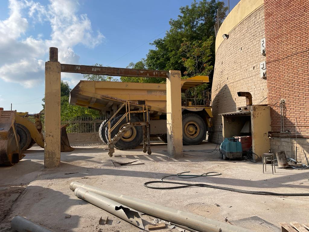 Lote maquinaria sector construcción - Imagen 2