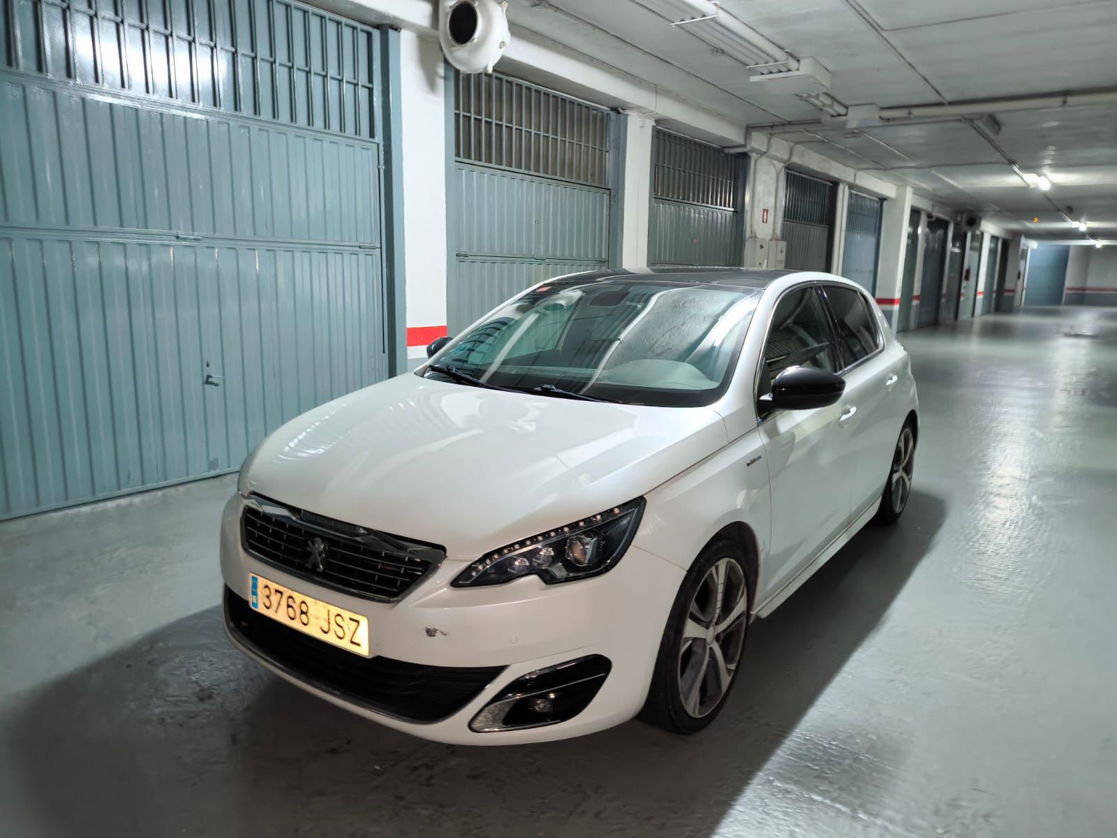 Vehículo Peugeot 308